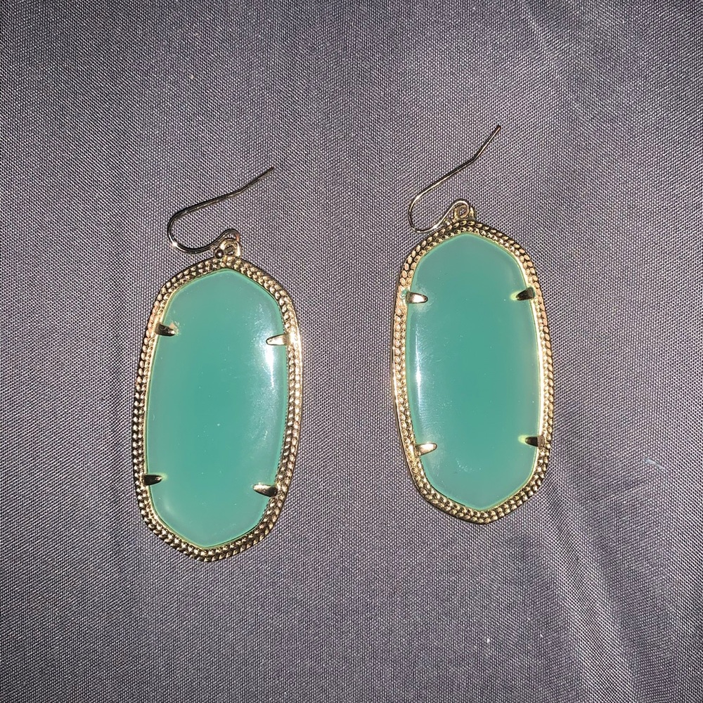 Kendra Scott Danielle Earrings (large)